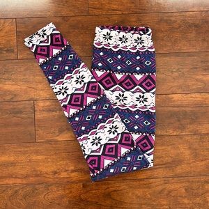 Colorful pattern leggings
